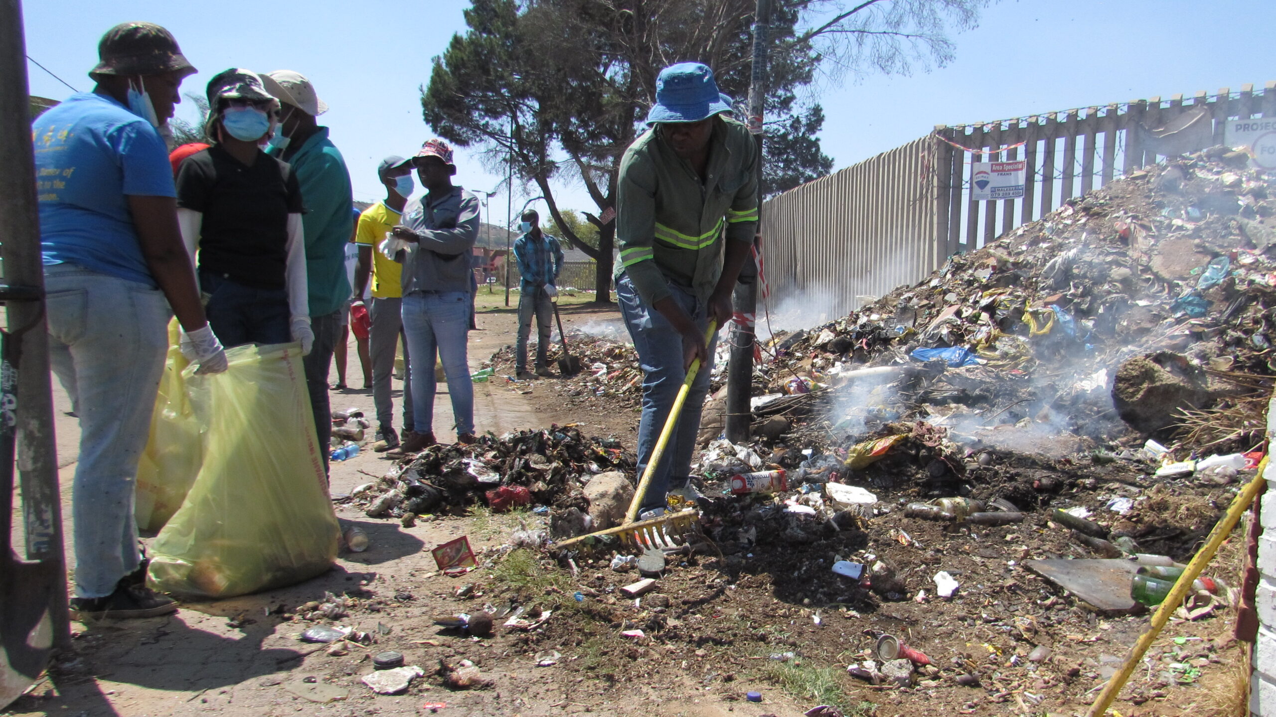 volunteers clean illegal dumping in Mamelodi east, Tshwane
