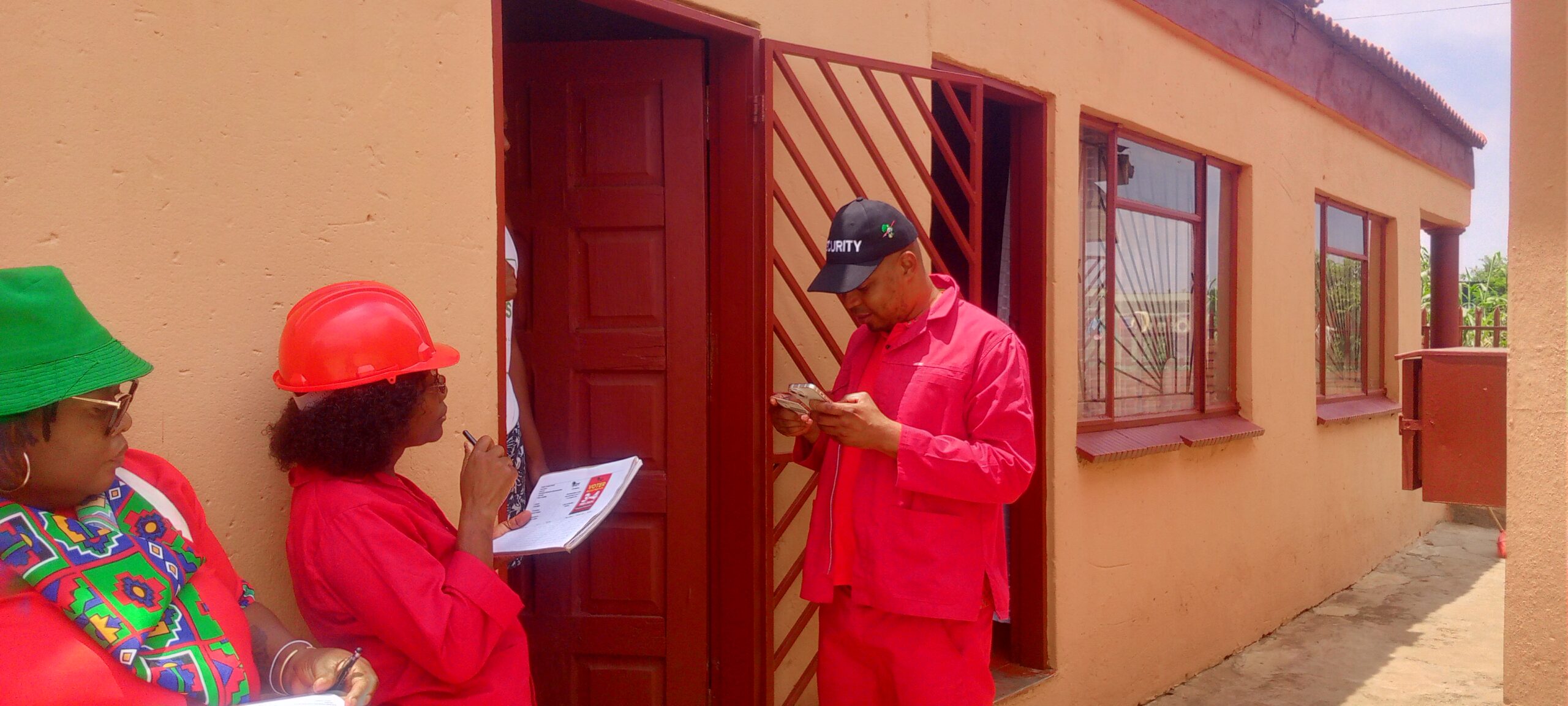 EFF councilors engaging with residents of Ikageng in Mamelodi east, Tshwane 