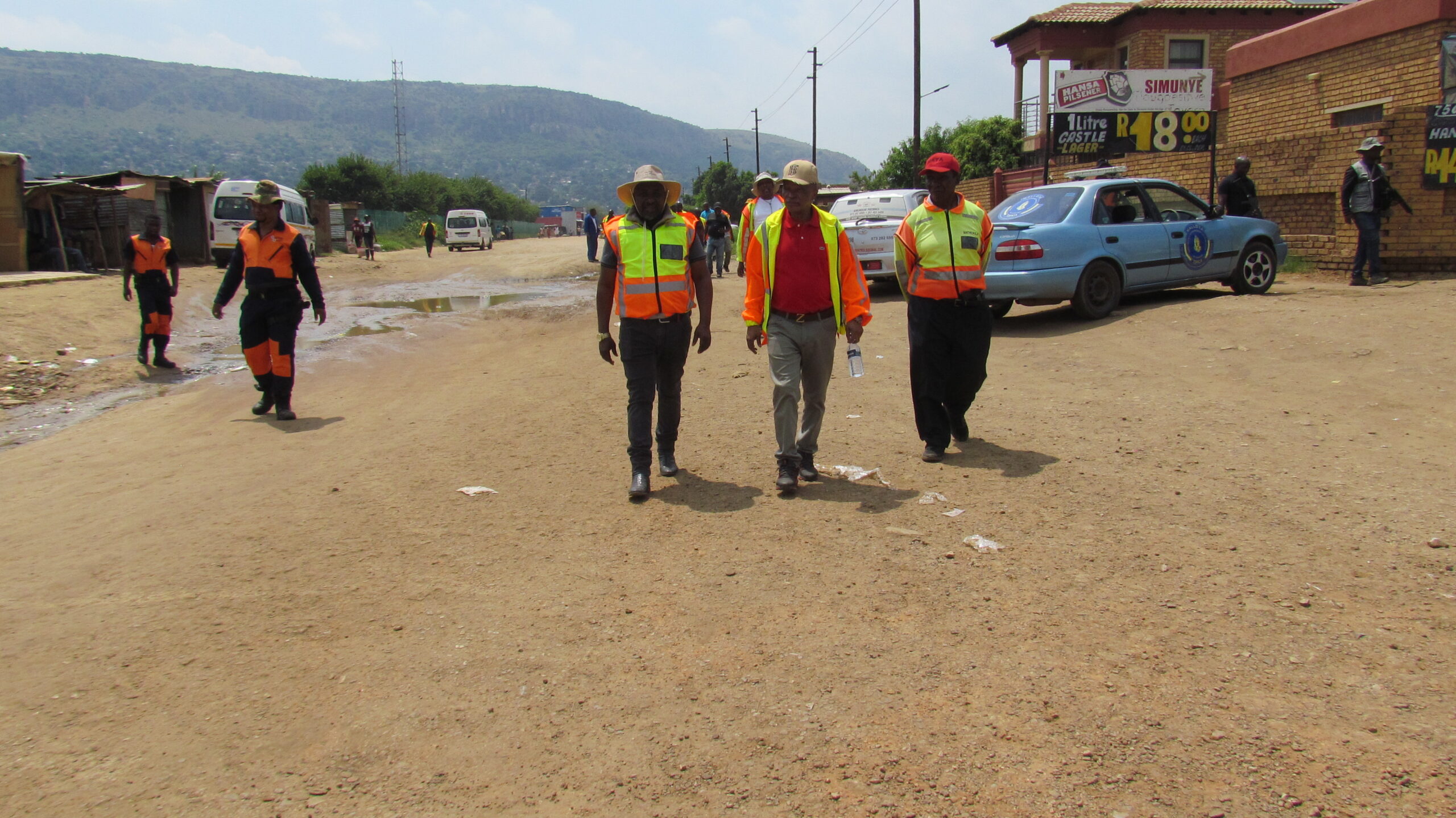 The two chairman Ben Maredi and Stemmer Monageng tour the bad road and inspect it in Mamelodi Far east, Tshwane   