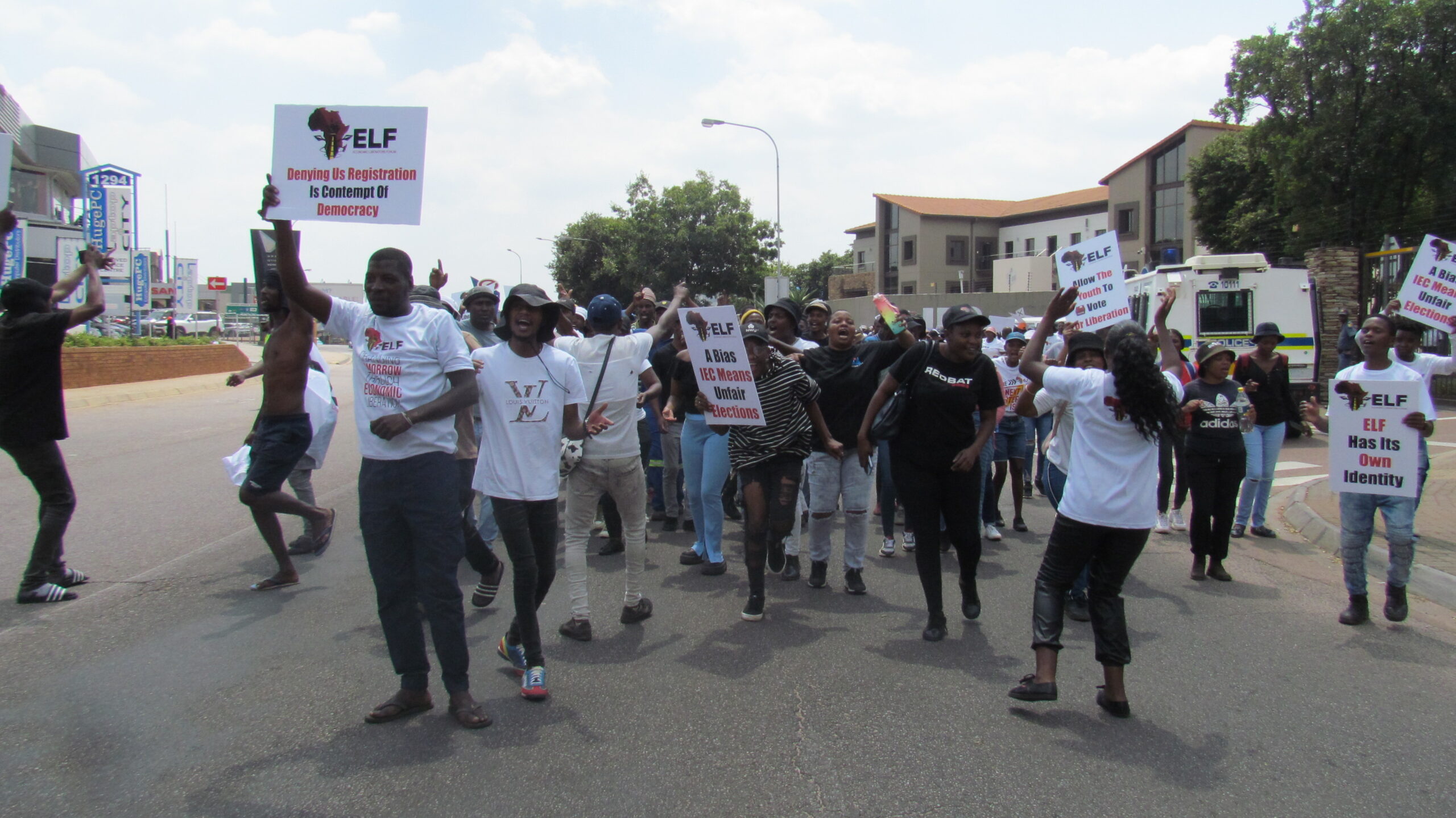 ELF members protesting outside IEC offices in Centurion Tshwane photo by Dimakatso Modipa