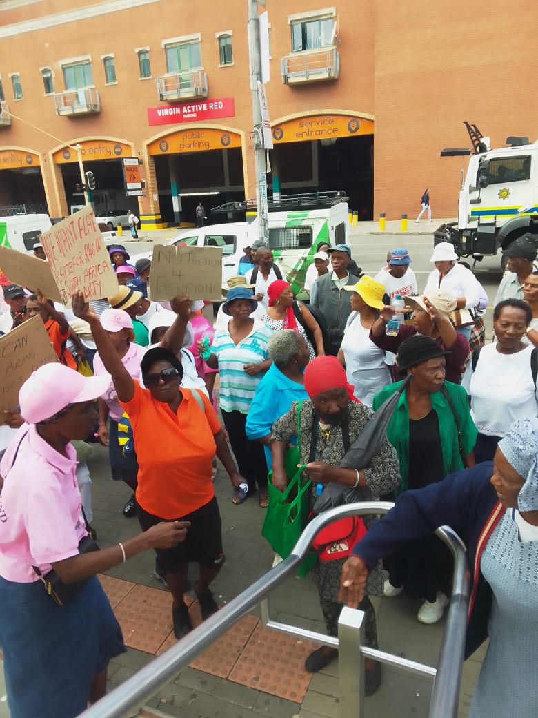 Senior Citizens of Tshwane marching outside Tshwane House for service delivery