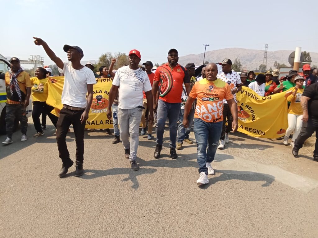 Residents of Haarties marched against racism photo by Dimakatso Modipa