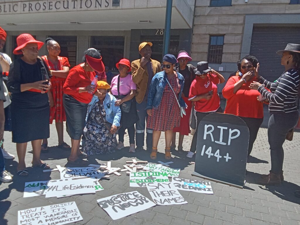 Bereaved families of victims of the infamous Life Esidimeni fiasco, together with lobby group Section 27, have urged the National Prosecuting Authority (NPA) to speedily prosecute former MEC for Health in Gauteng Qedani Mahlangu and former Gauteng Director of Mental Health Directorate Dr Makgabo Manamela photo by Dimakatso Modipa