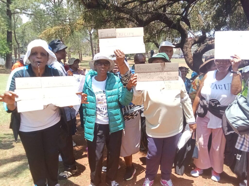 Residents of Tshwane march at Union Buildings against the high bill of municipality photo by Dimakatso Modipa