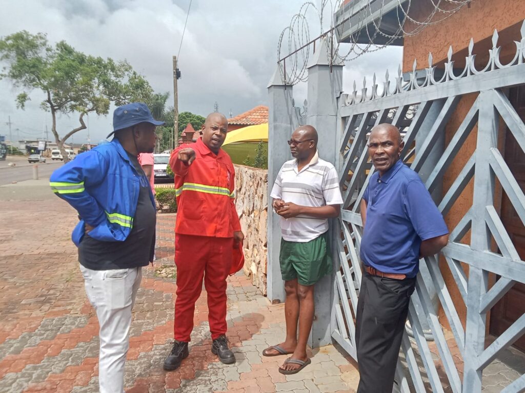 City of Tshwane MMC for Environmental Management and Agriculture Obakeng Ramabodu engaging with residents of Tsamaya road in Mamelodi East photo by Dimakatso Modipa