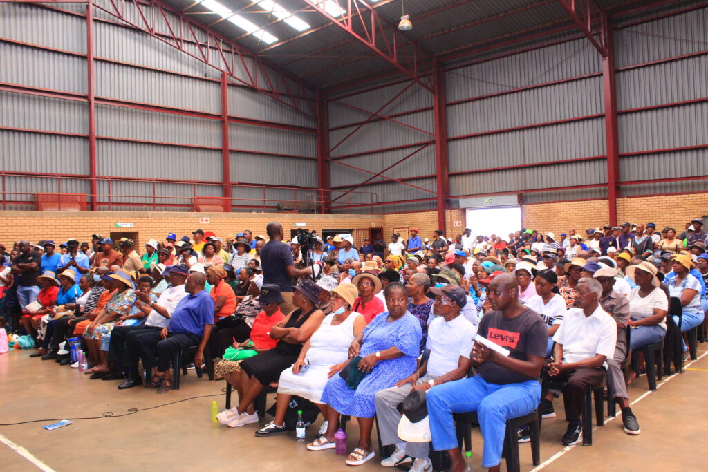 Residents of Atteridgeville at the imbizo