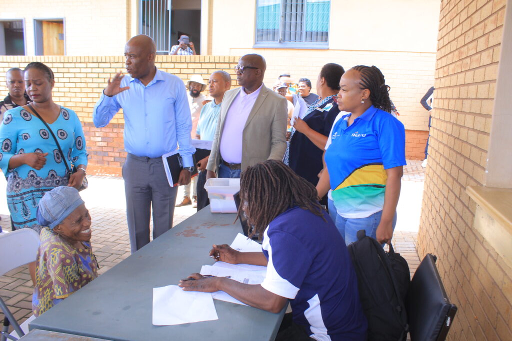 City of Tshwane Deputy mayor and MMC for finance Eugene Modise engaging with the patients and city of Tshwane officials at the clinic in Atteridgeville 