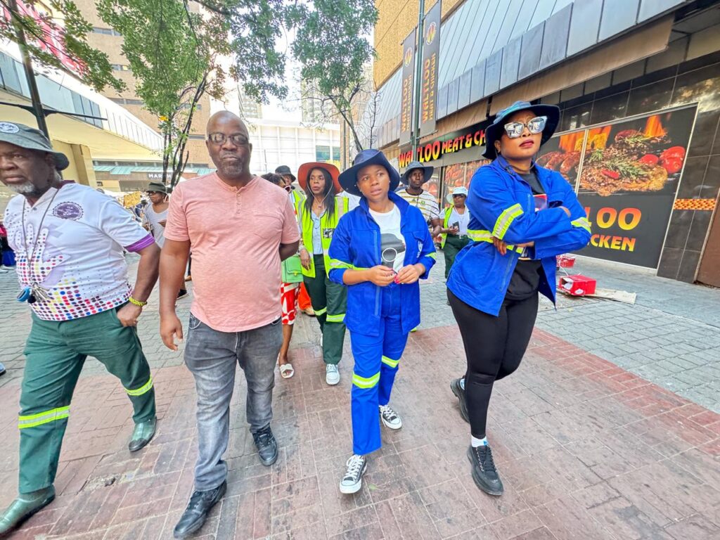 Executive Mayor Cllr Nasiphi Moya, MMC for Roads and Transport, Cllr Tlangi Mogale (left), and MMC for Economic Development and Spatial Planning, Cllr Sarah Mabotsa, on a walk-about of the Tshwane CBD on Friday, 31 January 2025