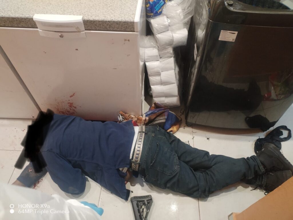 A gangster member killed in hail of bullets by cops in Stoffel Park 