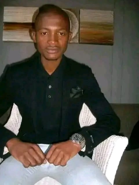 Constable Thapelo Mashigo eventually shot and killed himself photo supplied 