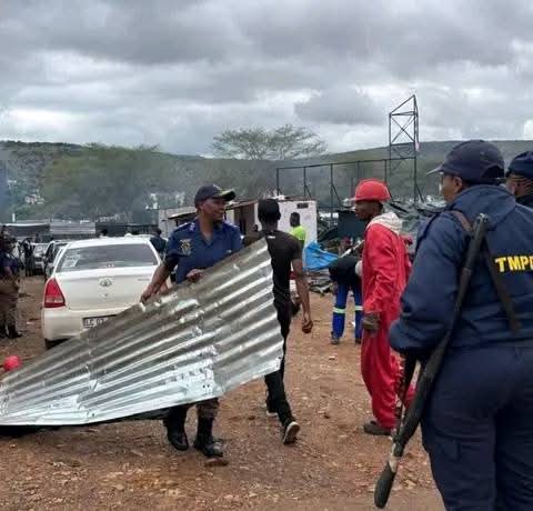 TMPD busy with their by law operations outside Mam's Mall in Mahube Mamelodi east Tshwane 