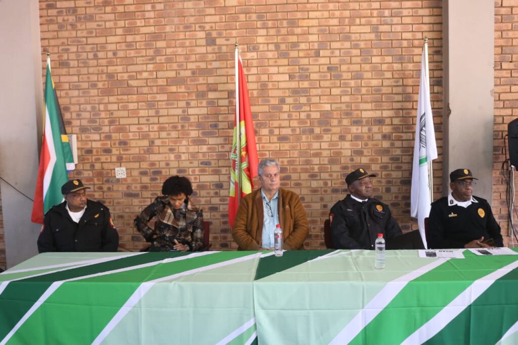 MMC for Community Safety, Ald Hannes Coetzee, at the official 
launch of the City of Tshwane Emergency Services Department (ESD) Urban Search 
and Rescue (USAR) Training Programme at Erasmuskloof Fire Station Training Academy photos supplied 