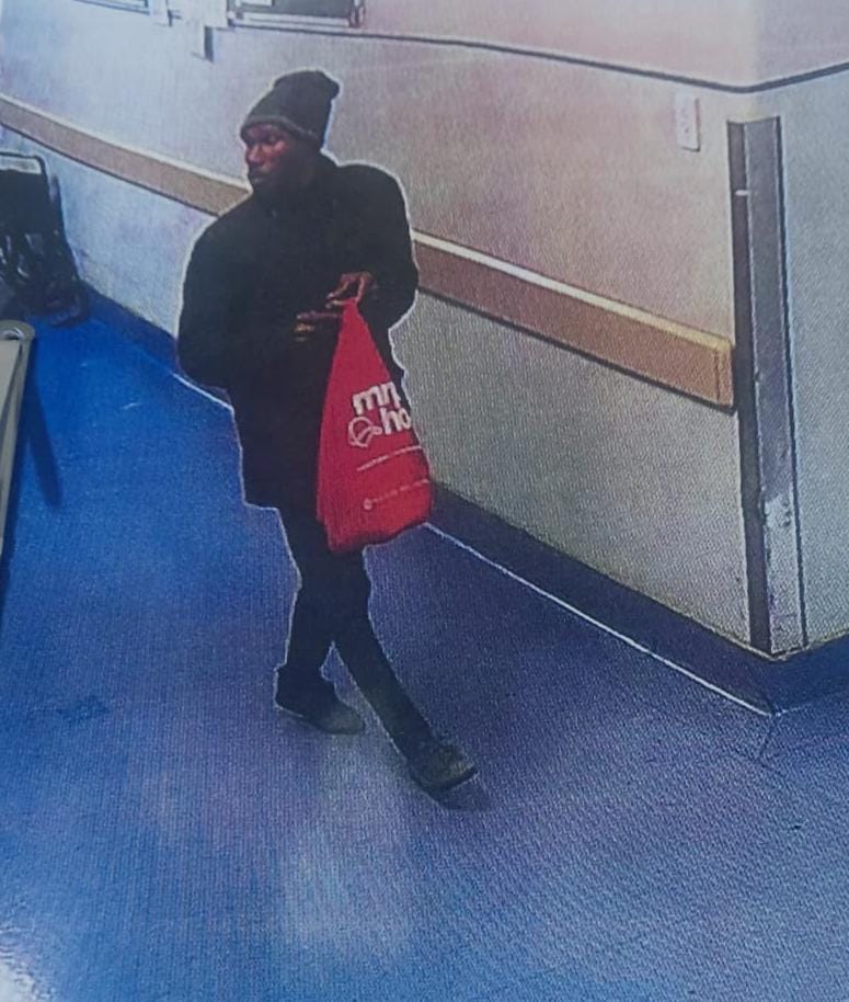 Keith Ngobeni caught on camera leaving Tshwane District Hospital 