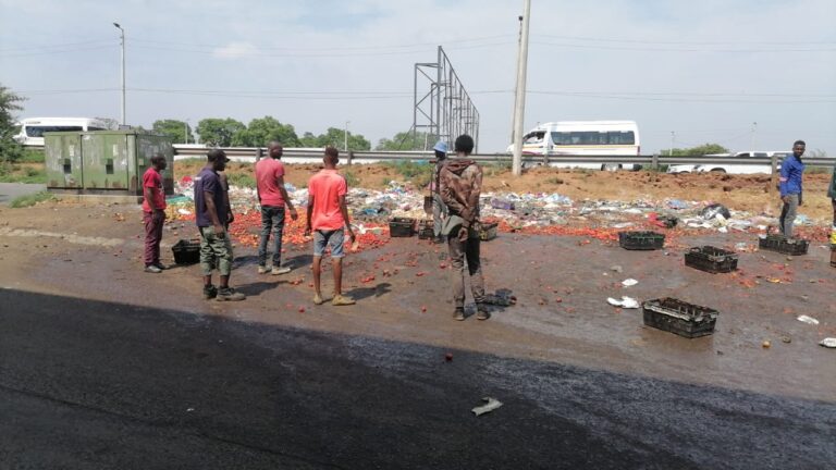 Informal traders of Marabastad clean up illegal dumping at Putco bus rank in Tshwane