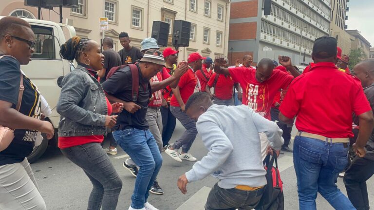 Cosatu leadership picketing outside National Treasury department in Tshwane
