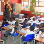 Balebogeng primary school principal Khoza with Grade 1 learners' photo by Dimakatso Modipa