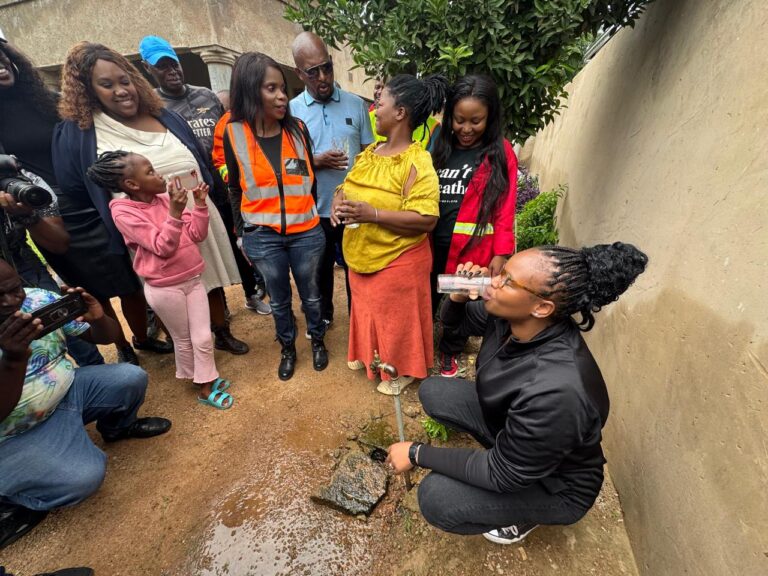 Executive Mayor Cllr Nasiphi Moya and the Mayoral Executive drinking water in Hammanskraal on Wednesday, 8 January 2025.
