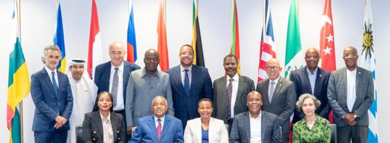 Deans of Ambassadors of several embassies