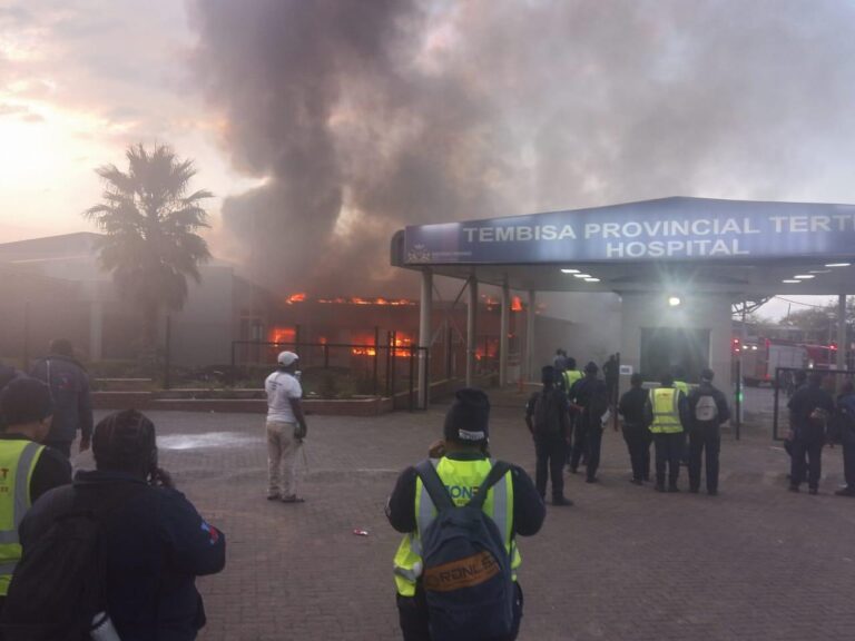 Tembisa Provincial Tertiary Hospital (TPTH)’s Accident and Emergency Unit after it caught fire late on 19 April 2025 afternoon