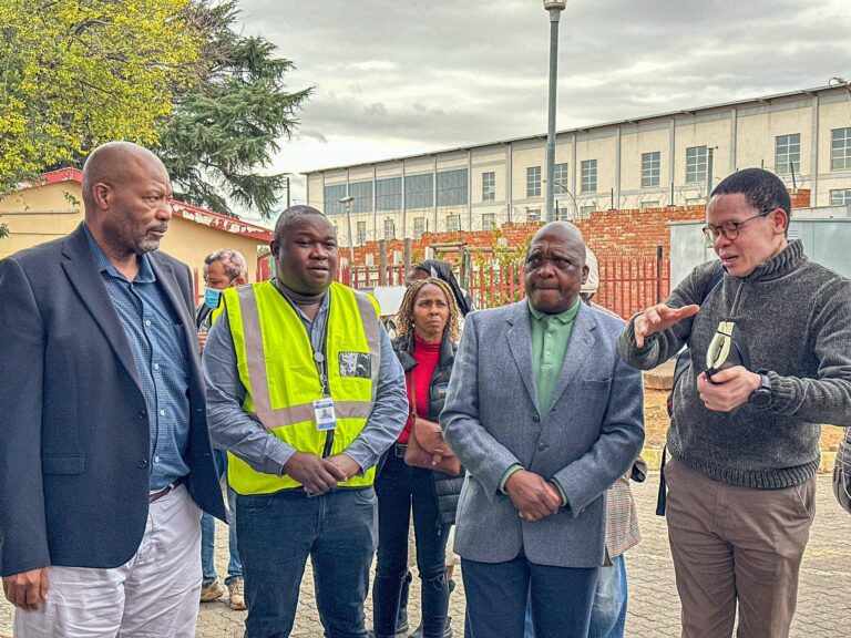 The Deputy Minister of Health, Dr. Joe Phaahla inspect the fire again at Tembisa Hospital