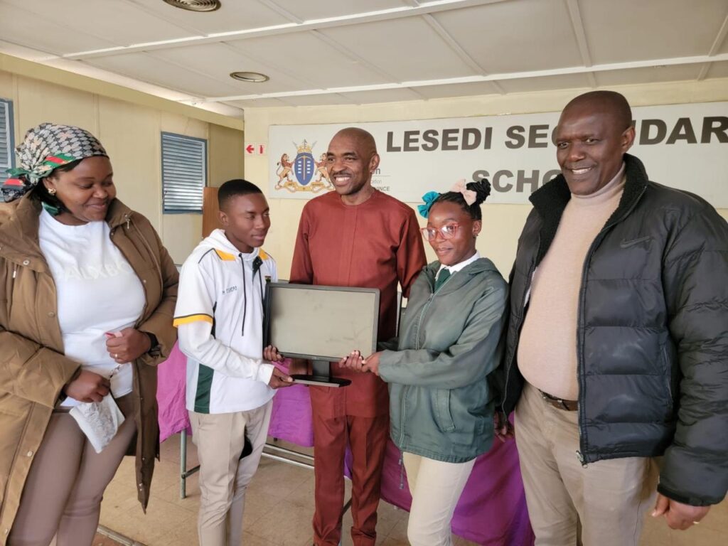 The Speaker of Council, Cllr Mncedi Ndzwanana donate laptops at Tshwane school photos supplied