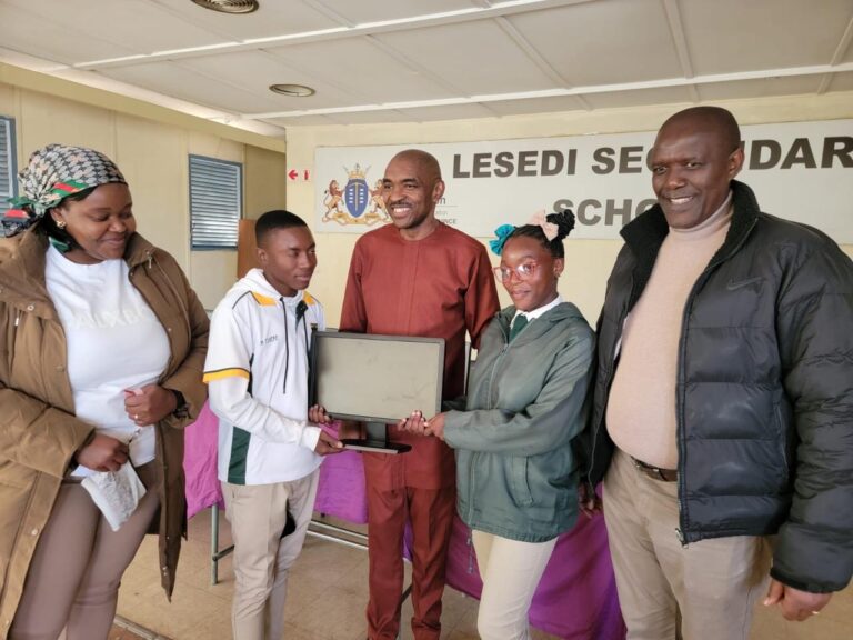 The Speaker of Council, Cllr Mncedi Ndzwanana donate laptops at Tshwane school photos supplied